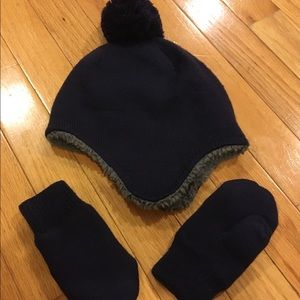 Primary Fleece Lined Hat & Glove Set